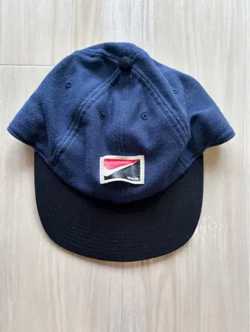 NIKE 네이비 캡 로고