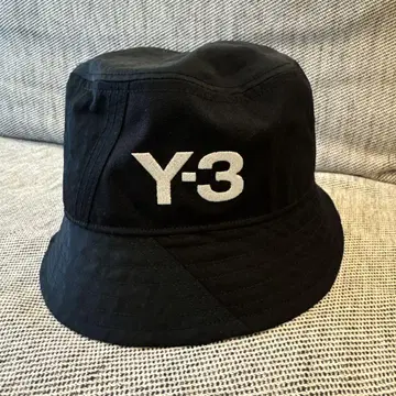 Y-3 버킷햇 블랙 TWICE MINA 착용