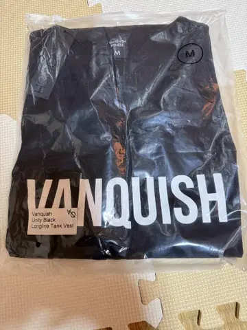 VANQUISH FITNESS 블랙 탱크탑 M 사이즈 새상품