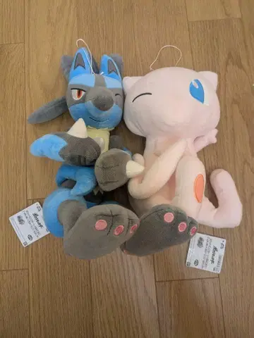 미사용 새상품 루카리오 뮤우 꼬리 봐봐! 커다란 봉제 인형