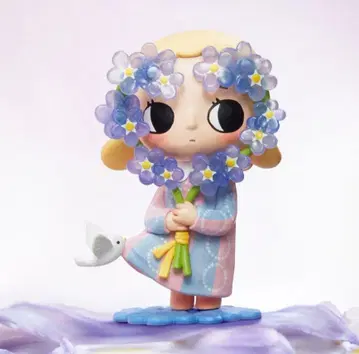 Nyota I Am the Seasons SPRING WISTERIA