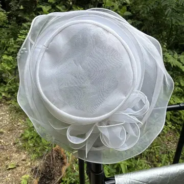 하얀 모자