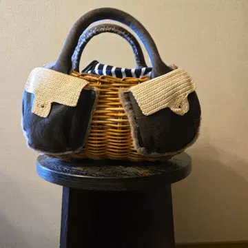 브라운 라탄 바스켓백
