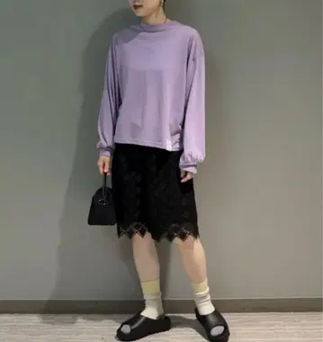 HYKE 시어 볼륨 슬리브 컷소 라벤더