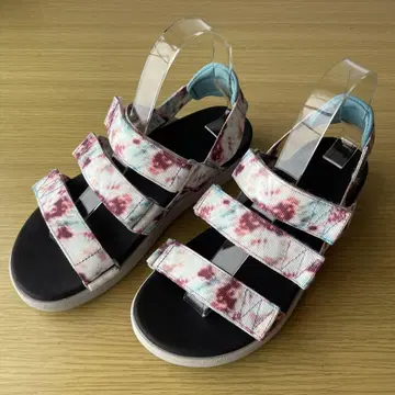[ KEEN/킨 ] ELLE STRAPPY BACKSTRAP 샌들