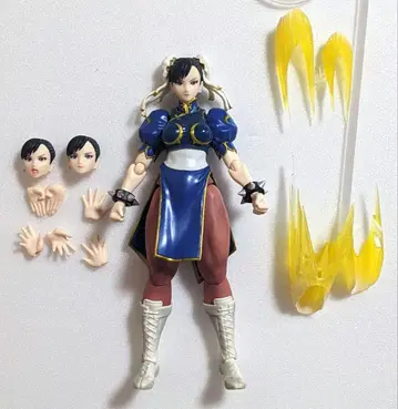 중고 S.H.Figuarts 스트리트 파이터 춘리 피규어