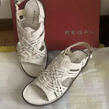 샌들 리갈 화이트 23cm
