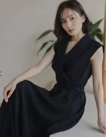 anuans 더블 새틴 테일러드 플레어 원피스 네이비 S