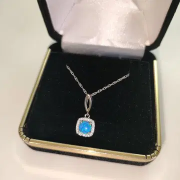 오팔 실버 펜던트 목걸이