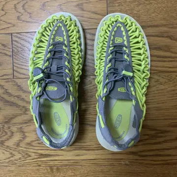 KEEN 스포츠 샌들