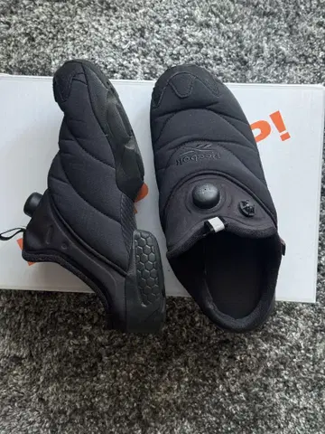 Reebok Pump 신발 블랙