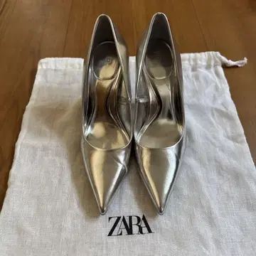 ZARA 자라 펌프스 실버 37