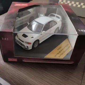 Lancer Evolution 1:43 다이캐스트 모델