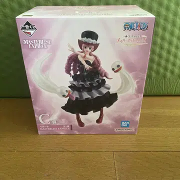 원피스 제일복권 페로나 피규어