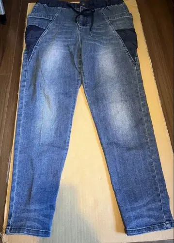 DUFFER ST.GEORGE 데님 테이퍼드 팬츠 L 사이즈
