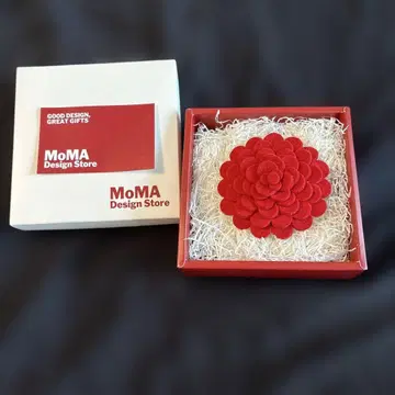 MoMA 디자인 스토어 펠트 브로치 빨간색