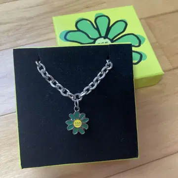(sss sattimouse) flower logo necklace