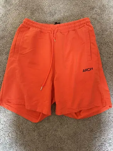 Arch 오렌지 숏팬츠 L 사이즈