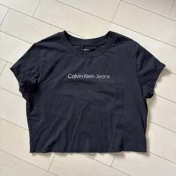 새상품급 Calvin Klein Jeans 블랙 반팔 티셔츠 L