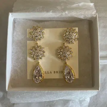 [미사용 새상품] STELLA BRIDAL 코라레트 롱 드롭 비쥬