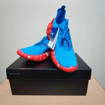 먄먀쿠 스니커즈 오사카 엑스포 공식 미즈노 에너지 미사용품 28cm