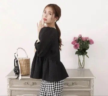 메종마블 / 릴리 퍼프 블라우스