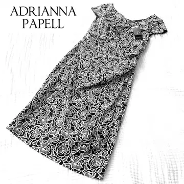 [새상품] ADRIANNA PAPELL 꽃무늬 원피스 타이트 미 실루엣