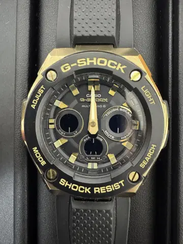 [몇 일간의 기간 한정 판매] CASIO G-SHOCK GST-W300
