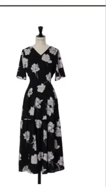Monochrome Peony Satin Dress - black