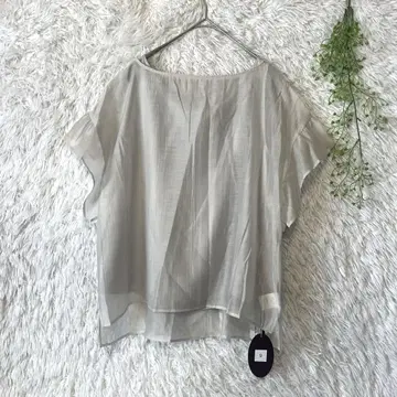새상품 다마 컬렉션 프릴 슬리브 블라우스 M 사이즈 이너 포함
