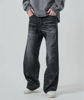 NVRFRGT TWISTED WIDE LEG JEANS