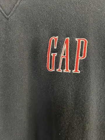 GAP 블랙 긴팔 트레이너 L