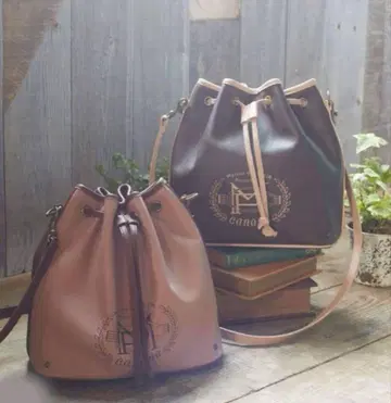 컨디션 최상 메종 드 플뢰르 canone 카논 달콤함이 넘치는 숄더백