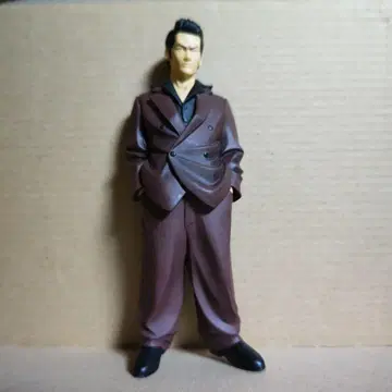 크로우즈 키지마 코이치 피규어