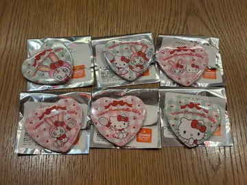메조피아노 산리오 콜라보 팝업 스토어 한정 캔뱃지 6종 세트