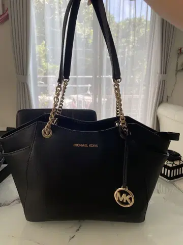 MICHAEL KORS 블랙 숄더백
