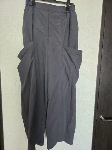 어도어 카고 팬츠 M 사이즈