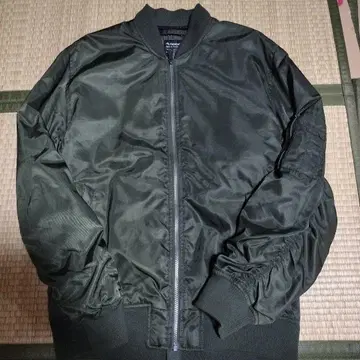 워크맨 FieldCore MA-1 2XL 올리브 그린