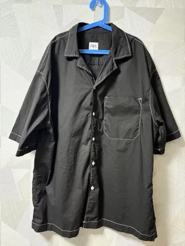 ZARA 블랙 버튼업 반팔 셔츠