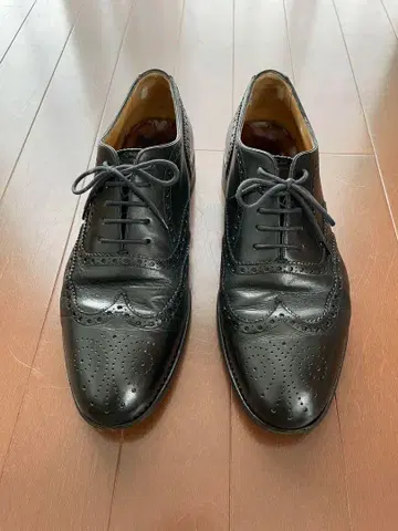 YANKO 윙팁 신발 블랙