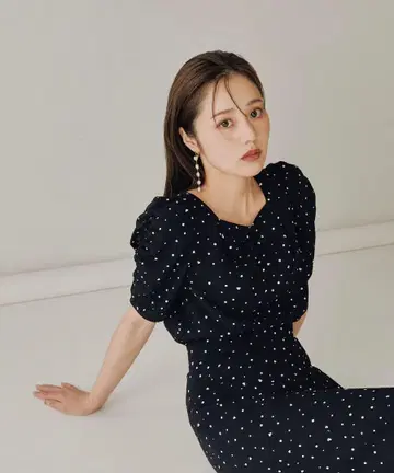 하트 도트 블라우스