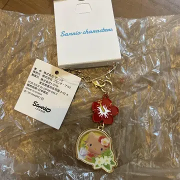 산리오 캐릭터즈 헬로키티 백참 햇볕에 탄 키티 아베일