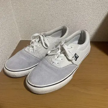 DC 캐주얼 스니커즈 화이트