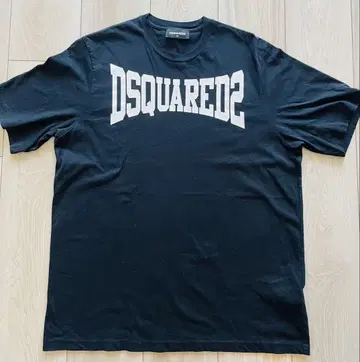 DSQUARED2 블랙 티셔츠