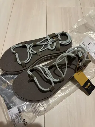 [새상품] Teva WOMEN'S INFINITY 샌들 5