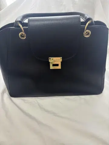 &chonette 블랙 핸드백 골드 금장 장식