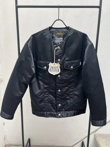 Balabushka 블랙 퀼팅 자켓