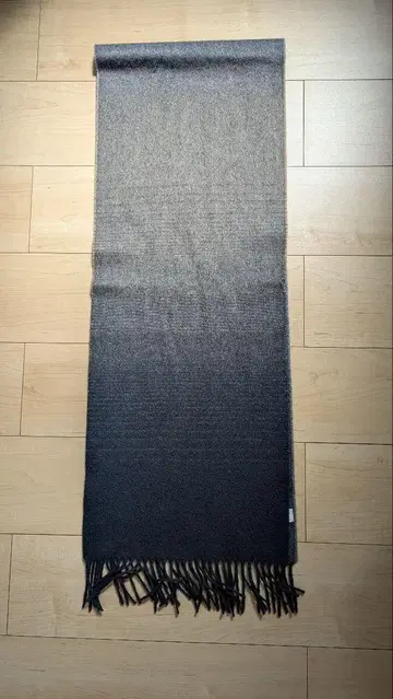 Paul Smith 그라데이션 머플러 프린지