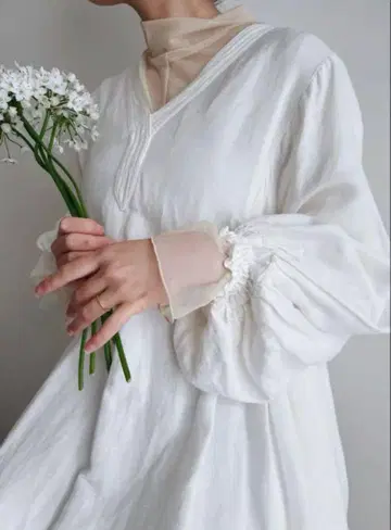about her. haruka 콜라보 원피스 bouquet