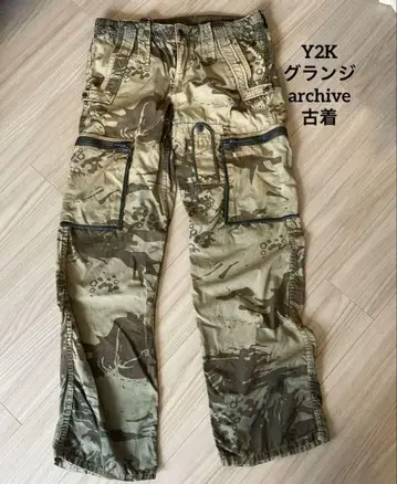 gimmick mulch pocket cargo pants Y2K